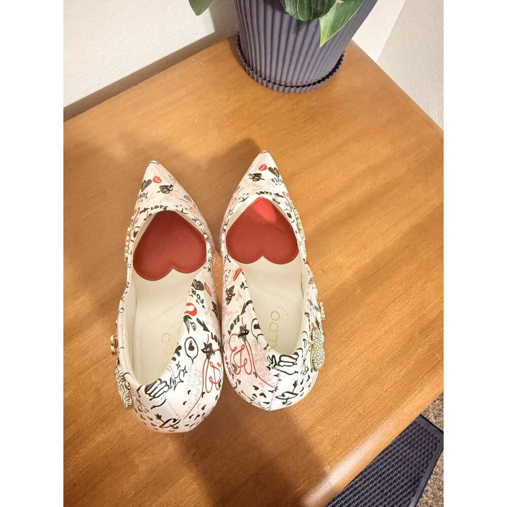 ALDO Stessy 2.0 Graffiti Love Heart Print Stiletto Pumps Heels Women Size 8 US - Picture 10 of 10